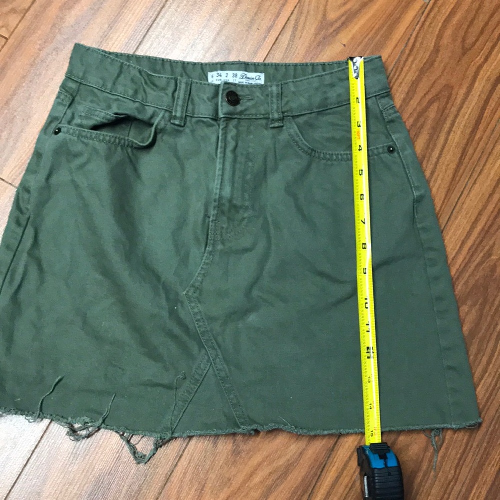 Skirt - Picture 4 of 4